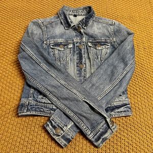 American Eagle Womens Small Blue Cropped Jean Jacket Button Front S993-938